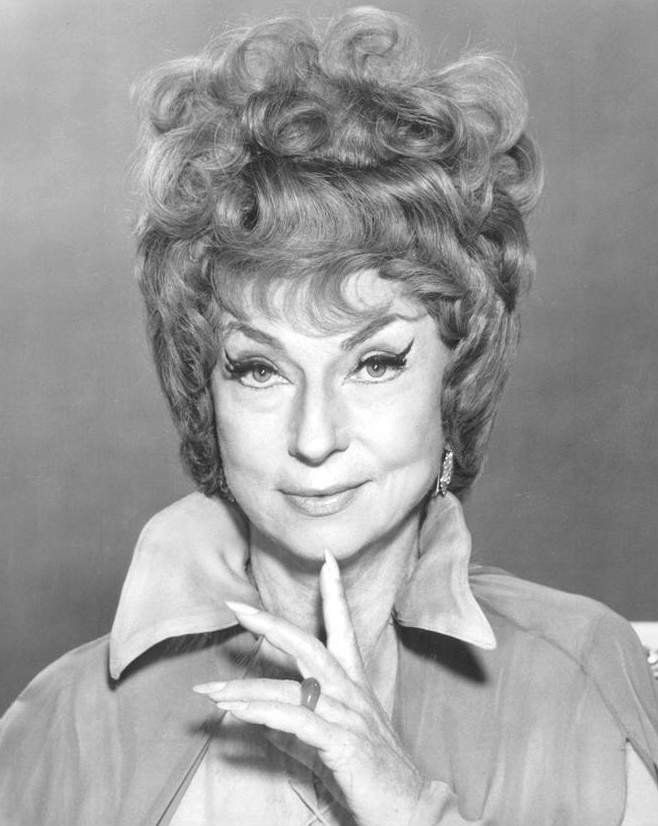 Agnes Moorehead, Acteur