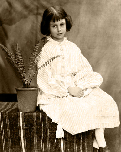 Alice Liddell, Mannequin