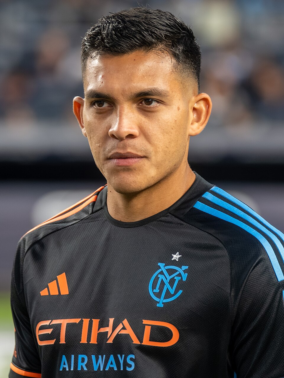 Alonso Martínez, Footballeur