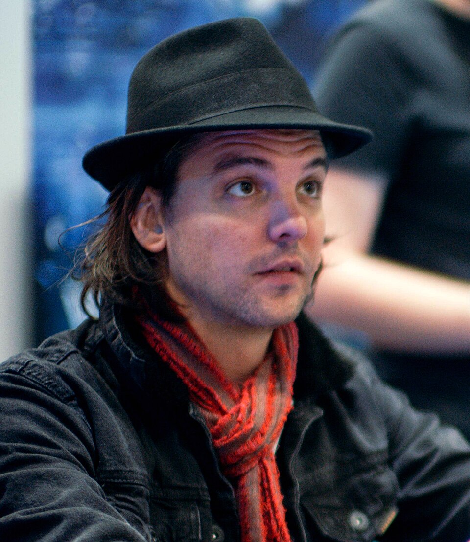 Andrew Lee Potts, Acteur