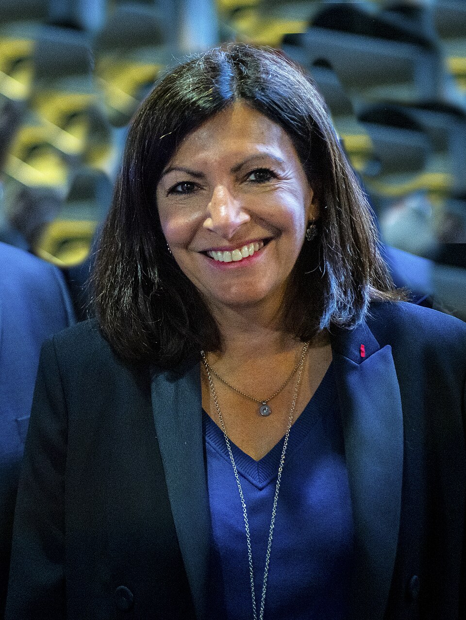 Anne Hidalgo, Personnalité politique