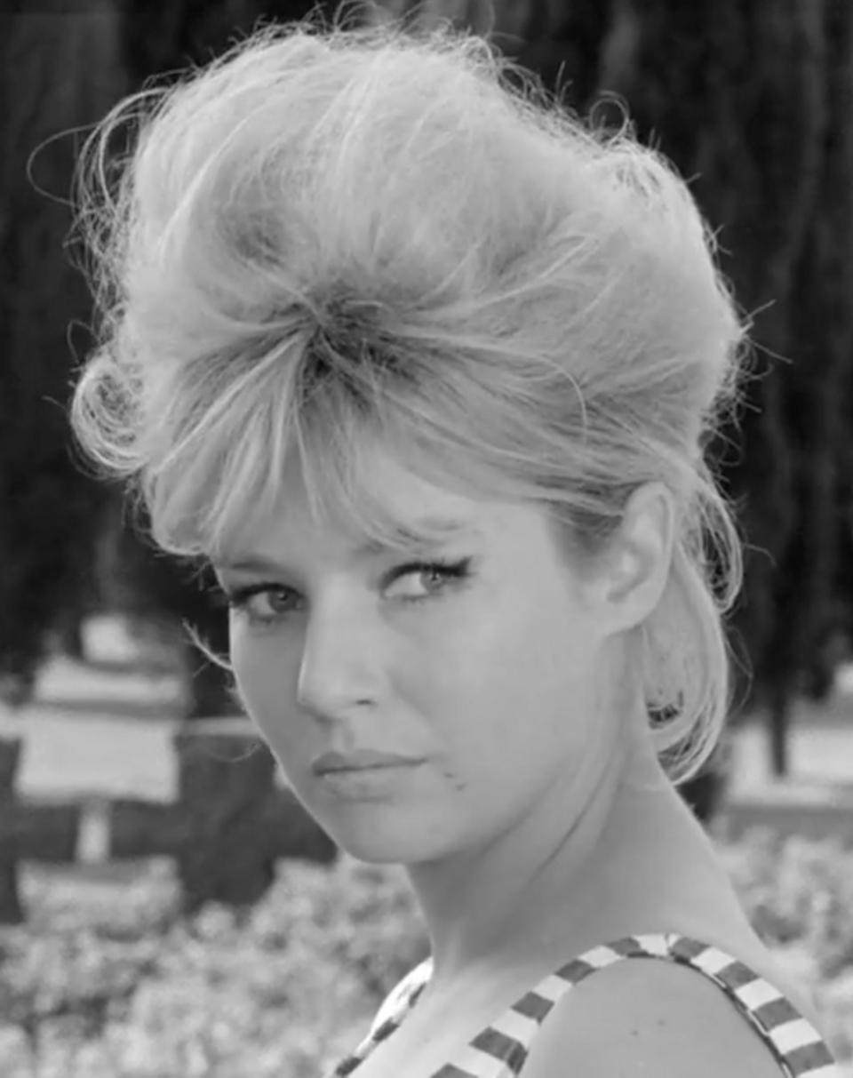 Annette Stroyberg, Acteur