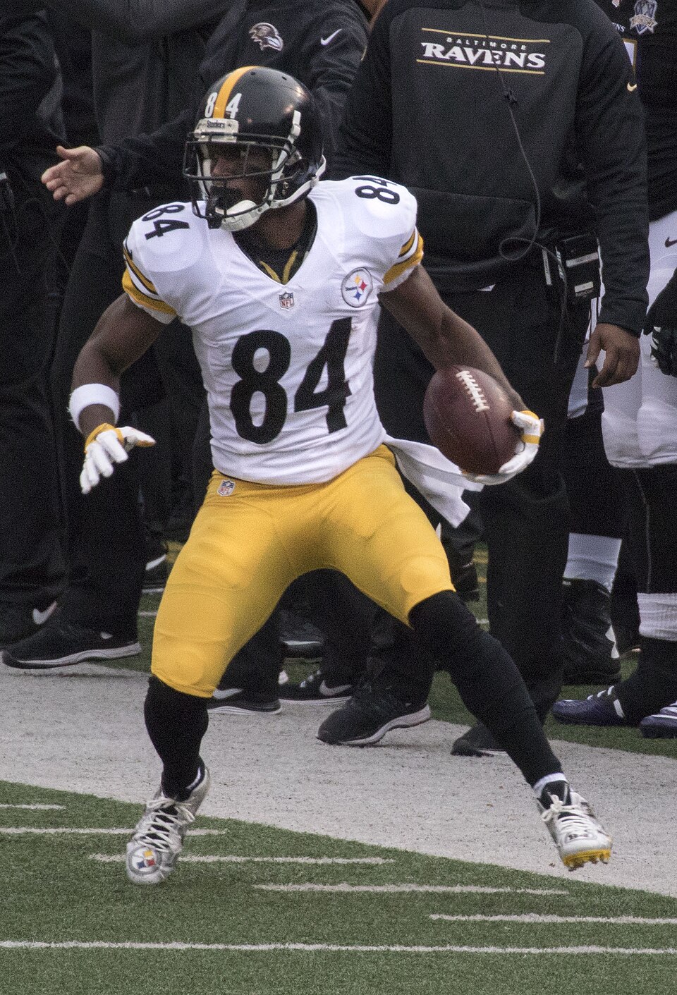 Antonio Brown, Sportif