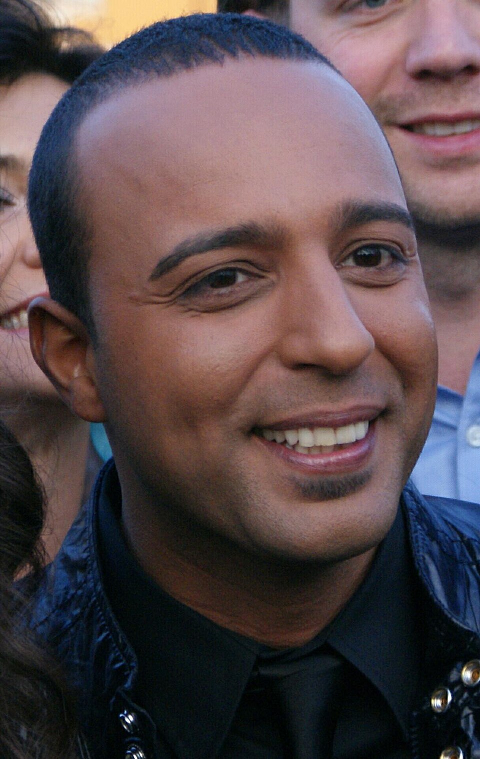 Arash, Chanteur