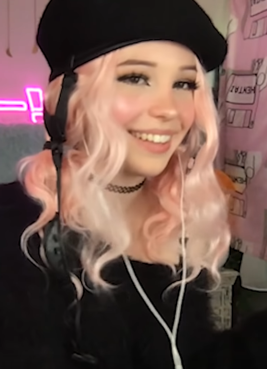 Belle Delphine, Mannequin