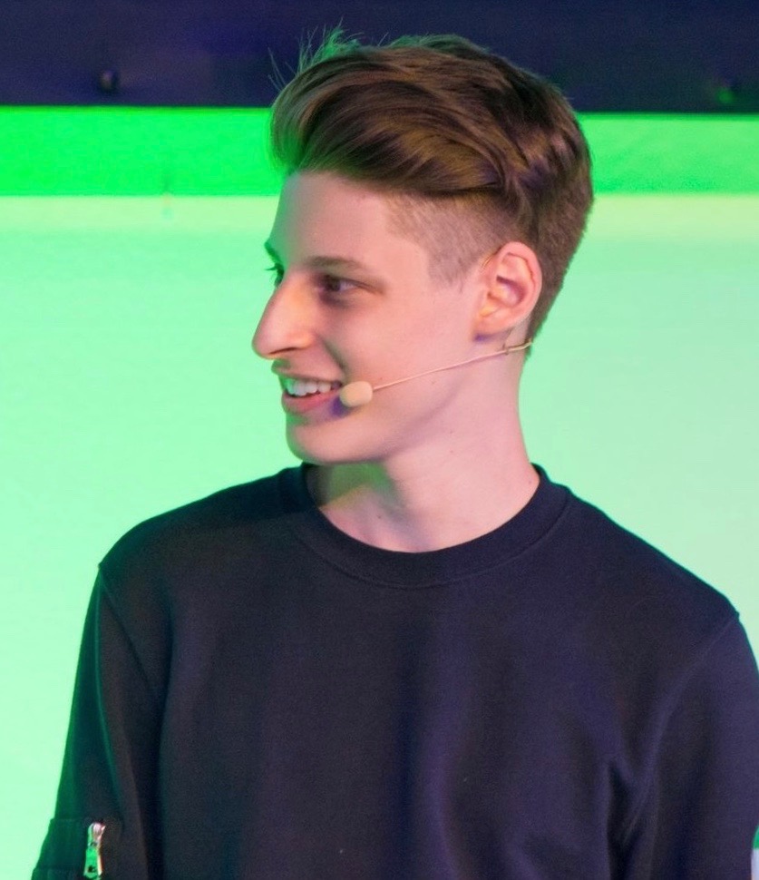 Ben Pasternak, Entrepreneur