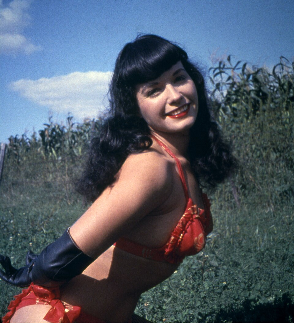 Bettie Page, Mannequin