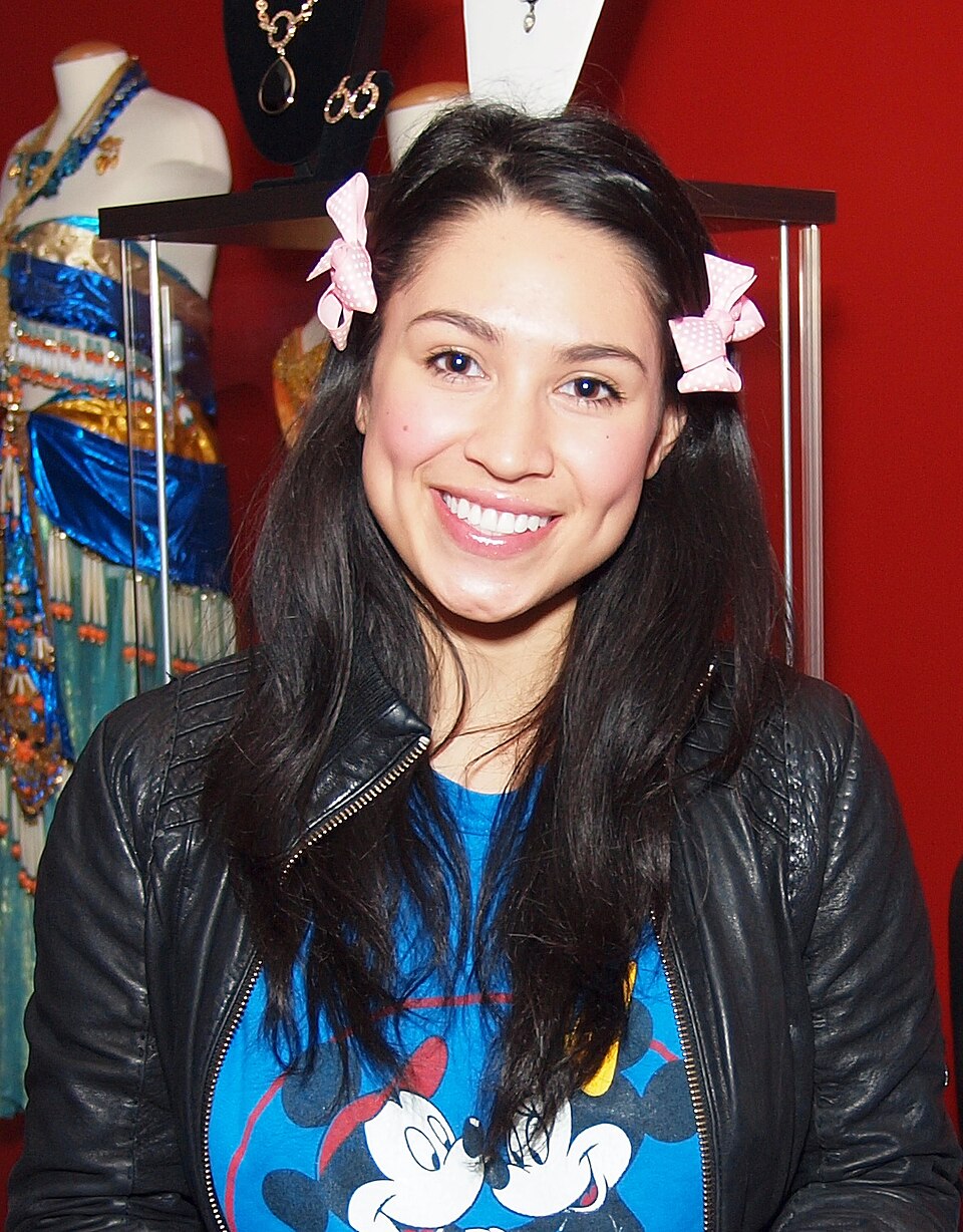 Cassie Steele, Acteur