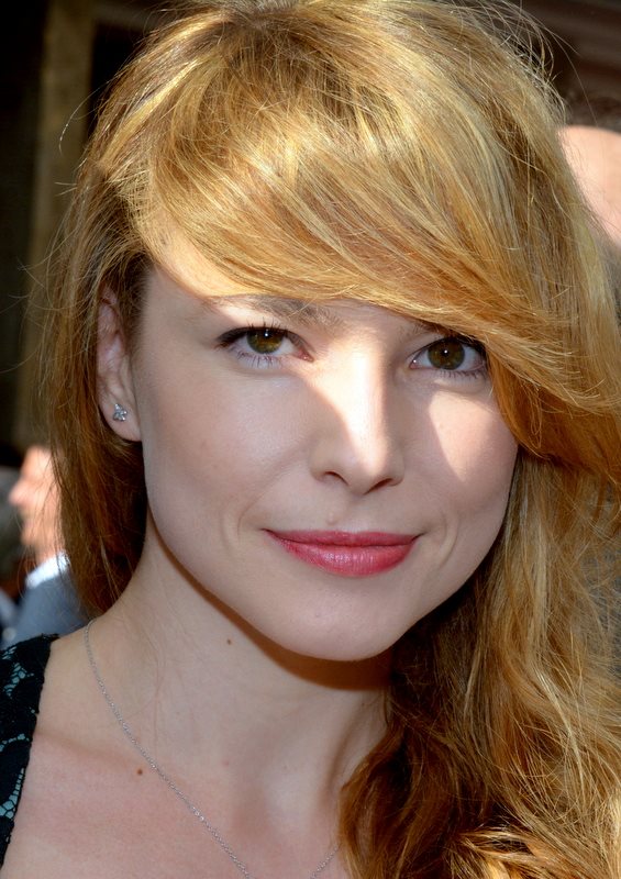 Cécilia Cara, Chanteur