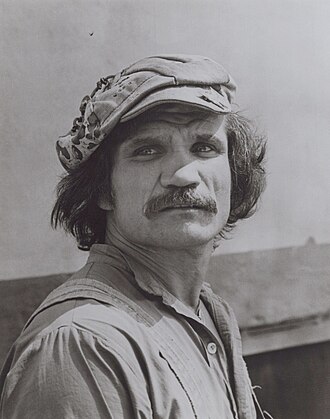 Charles Dierkop