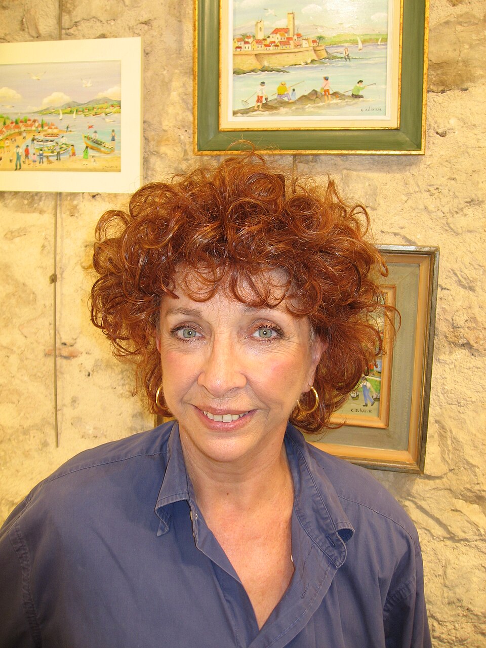 Charlotte Julian, Chanteur
