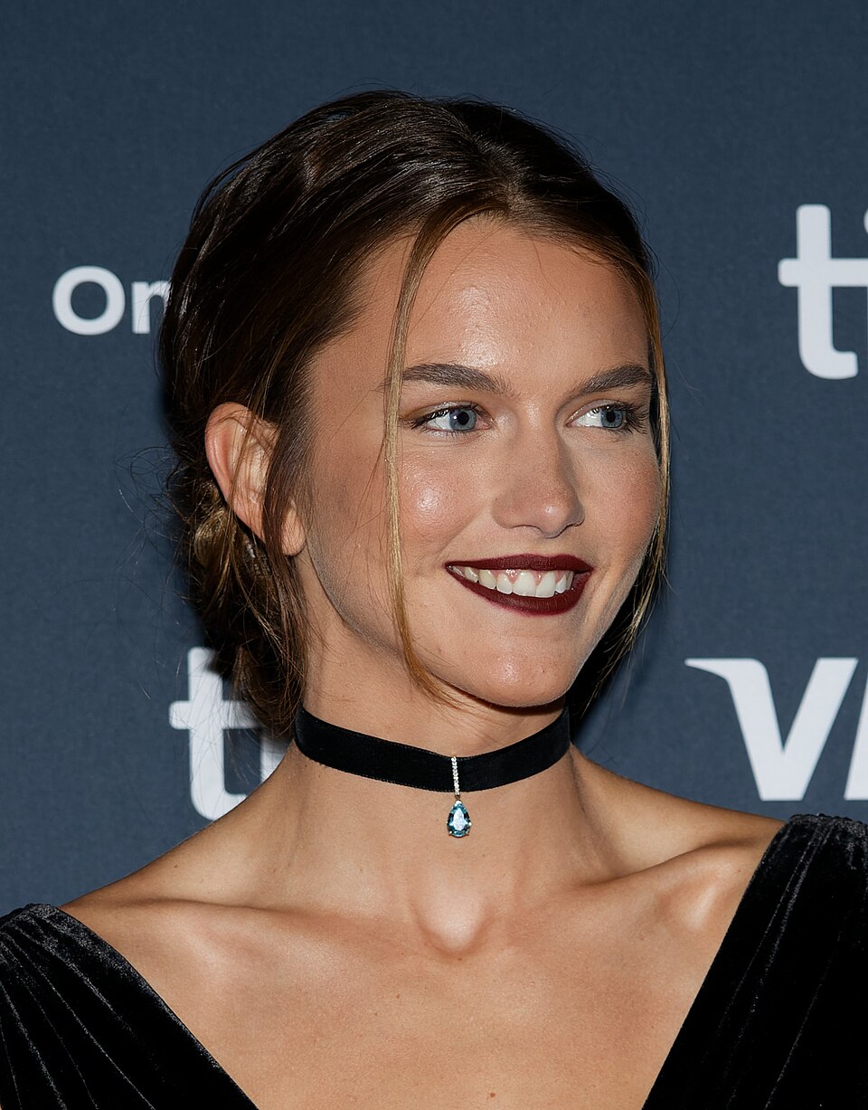 Chloe East, Acteur