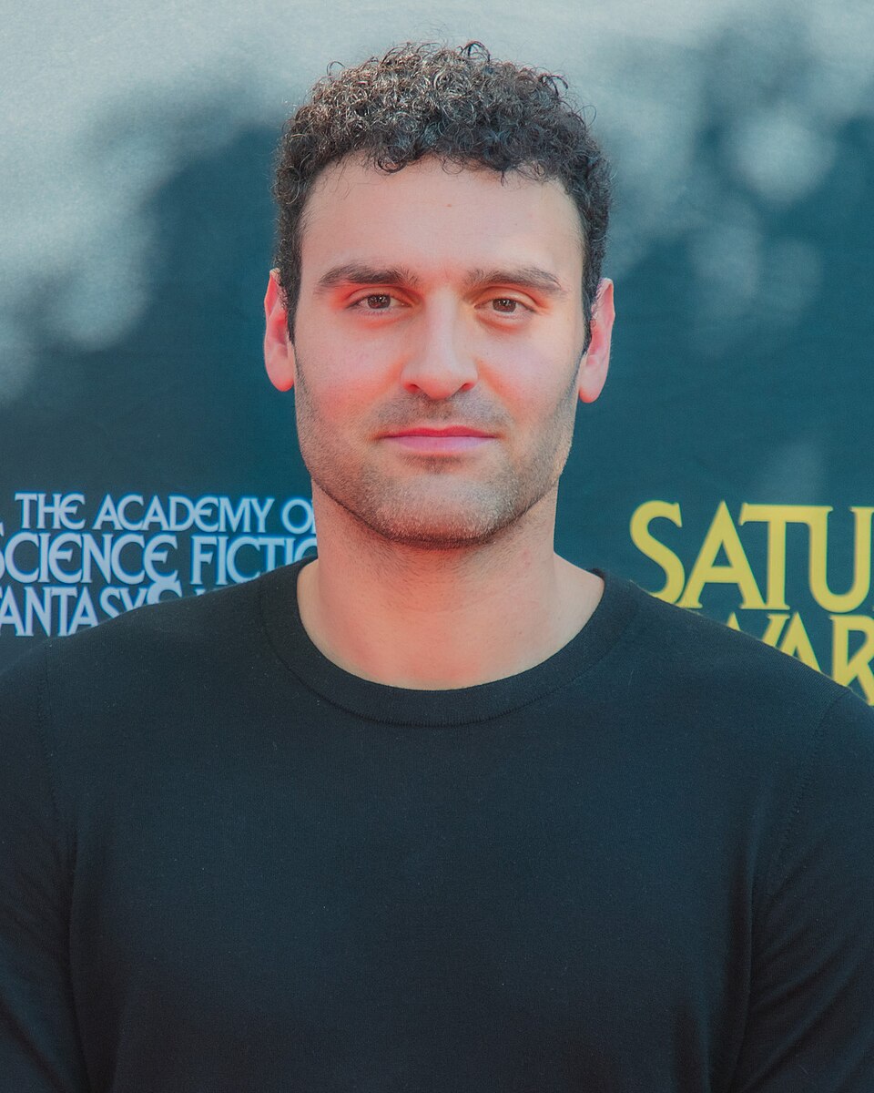 Dane DiLiegro, Basketteur