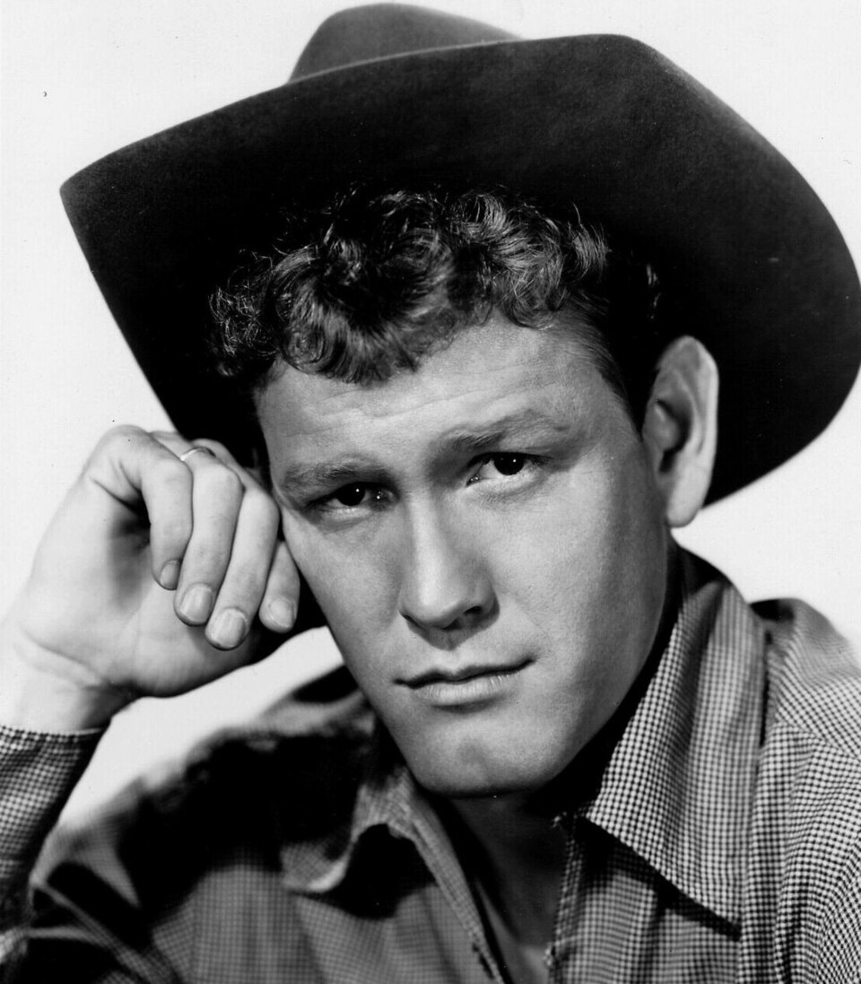 Earl Holliman, Acteur