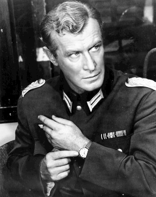 Edward Mulhare, Acteur