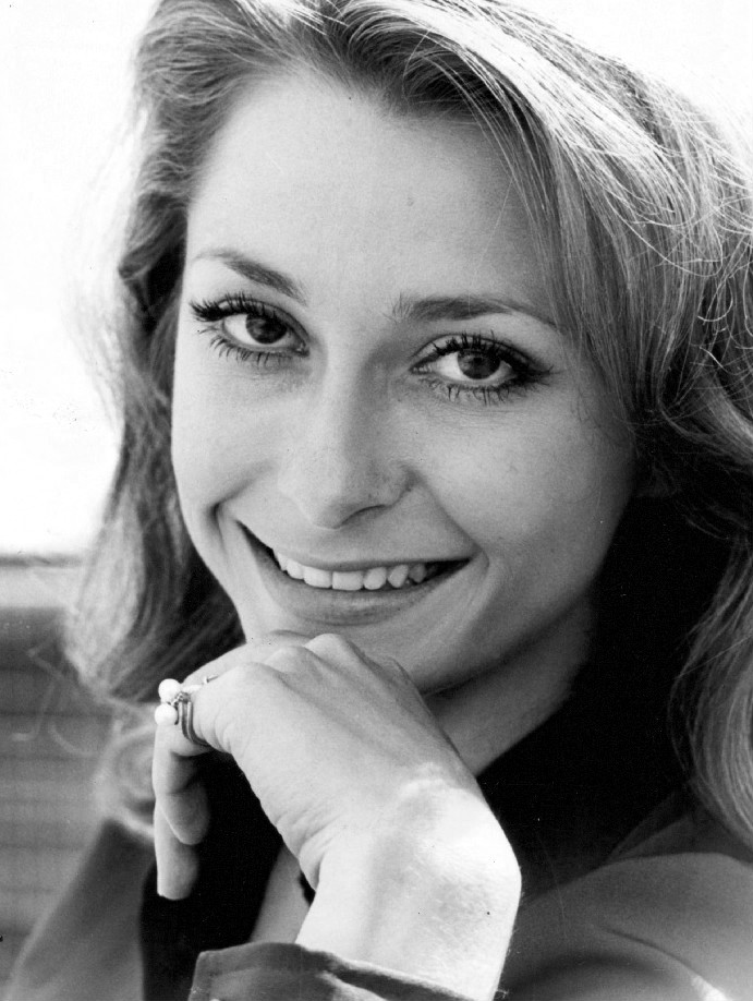 Elizabeth Ashley, Acteur
