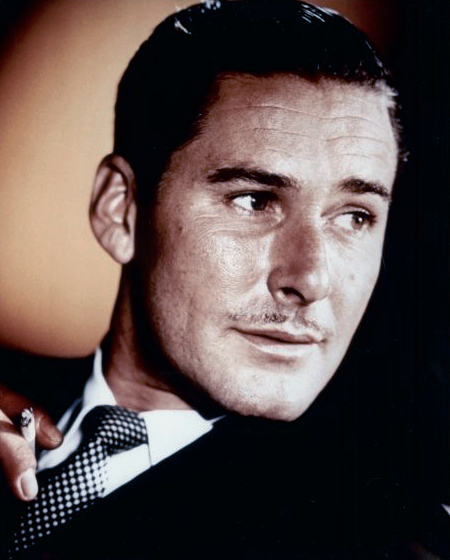 Errol Flynn, Acteur