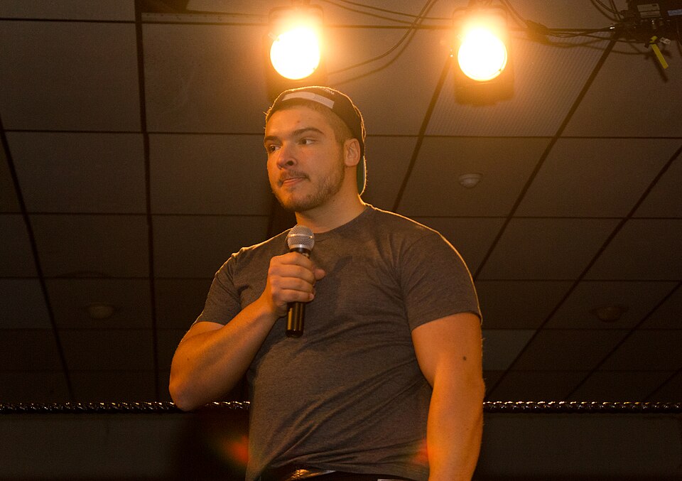 Ethan Page, Catcheur