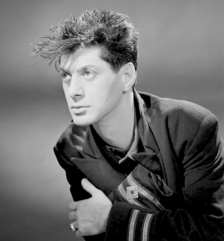 Étienne Daho, Chanteur