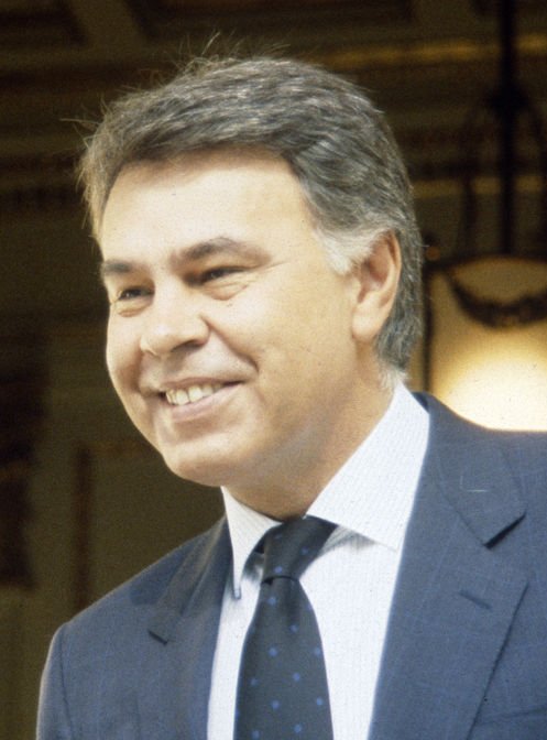 Felipe González, Personnalité politique