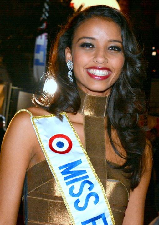 Flora Coquerel, Mannequin