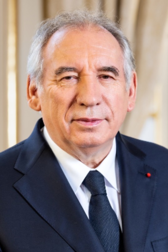François Bayrou, Personnalité politique