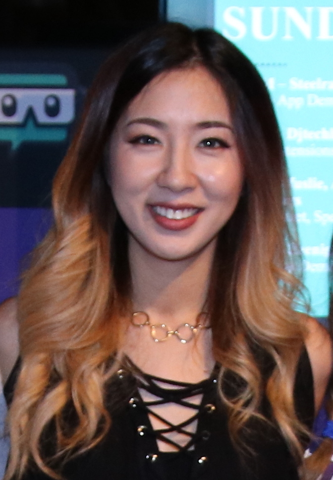 Fuslie, YouTubeur