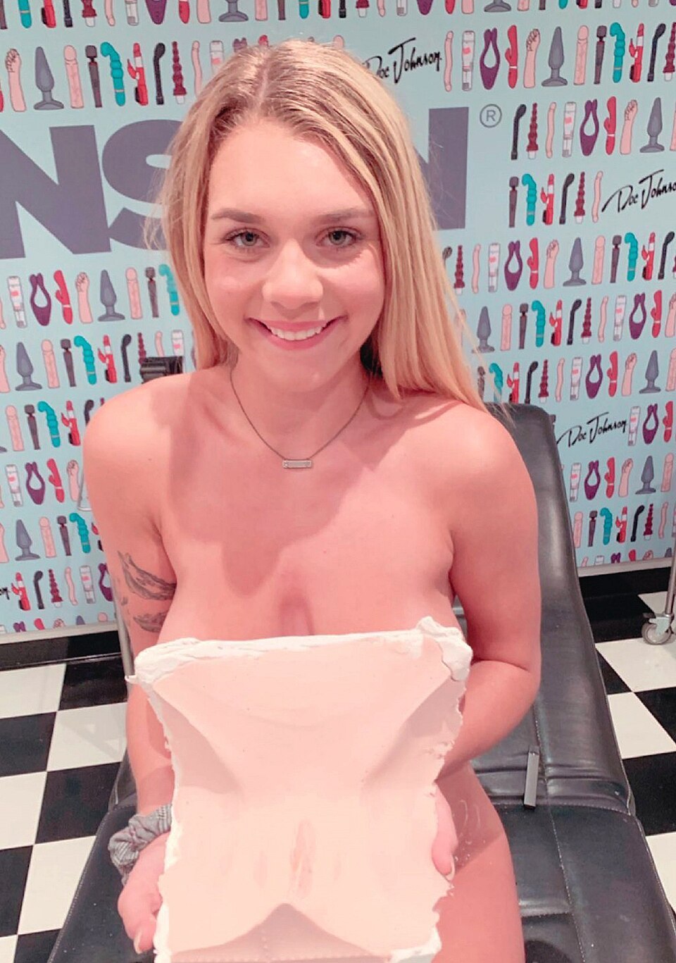 Gabbie Carter, Acteur X