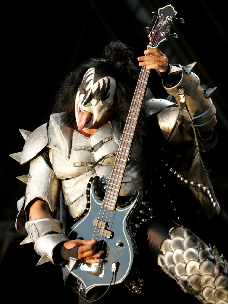 Gene Simmons, Musicien