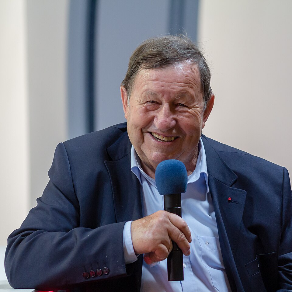 Guy Roux, Sportif