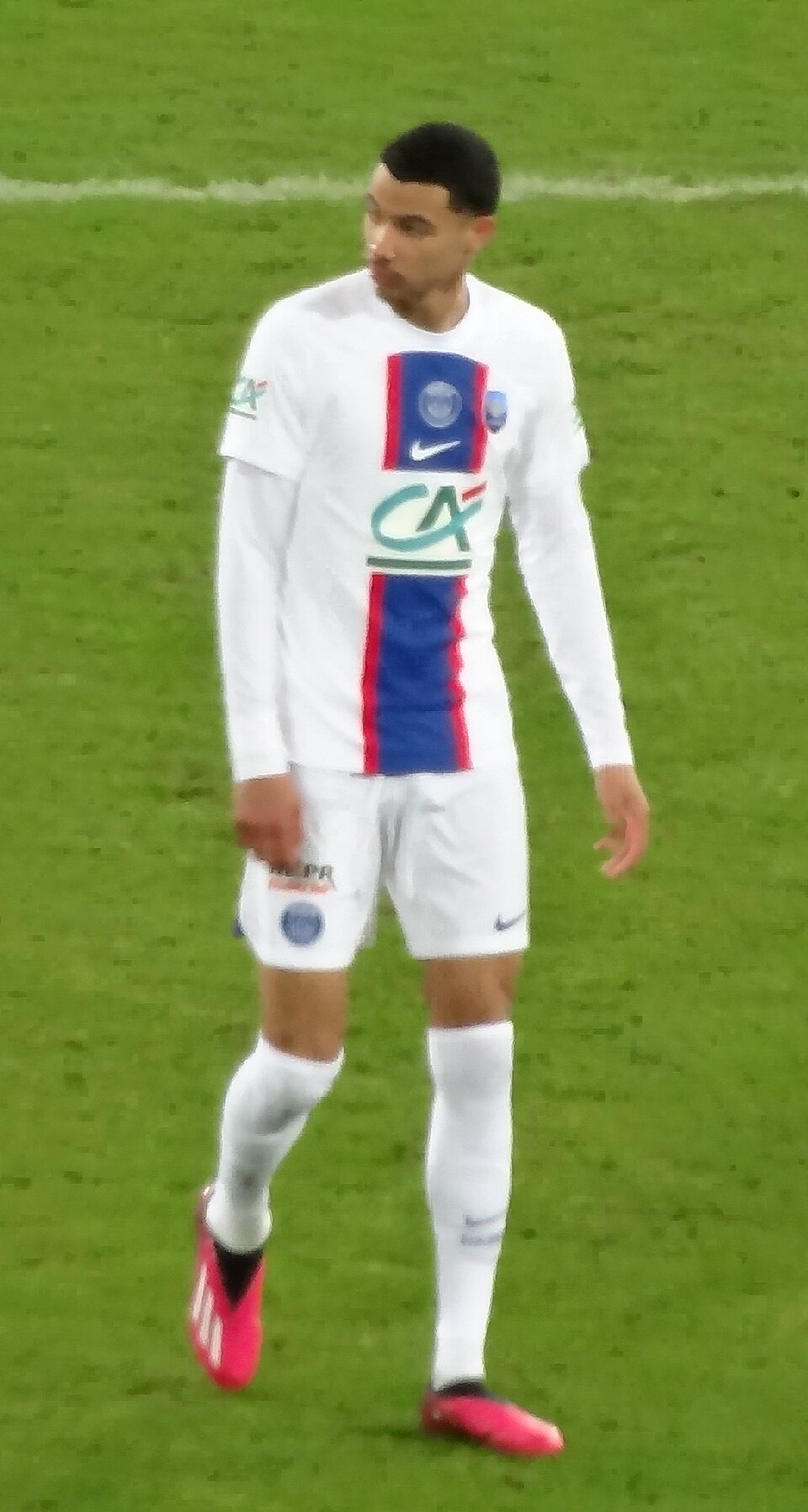 Hugo Ekitike, Footballeur