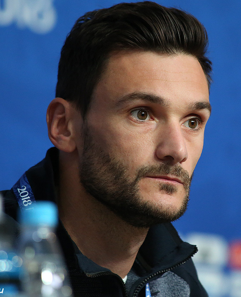 Hugo Lloris, Footballeur