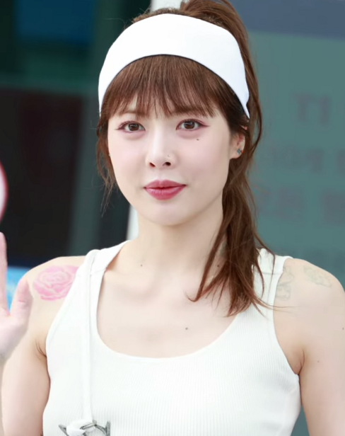 Hyuna, Chanteur