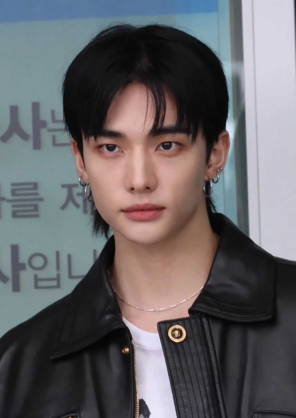 Hyunjin, Chanteur