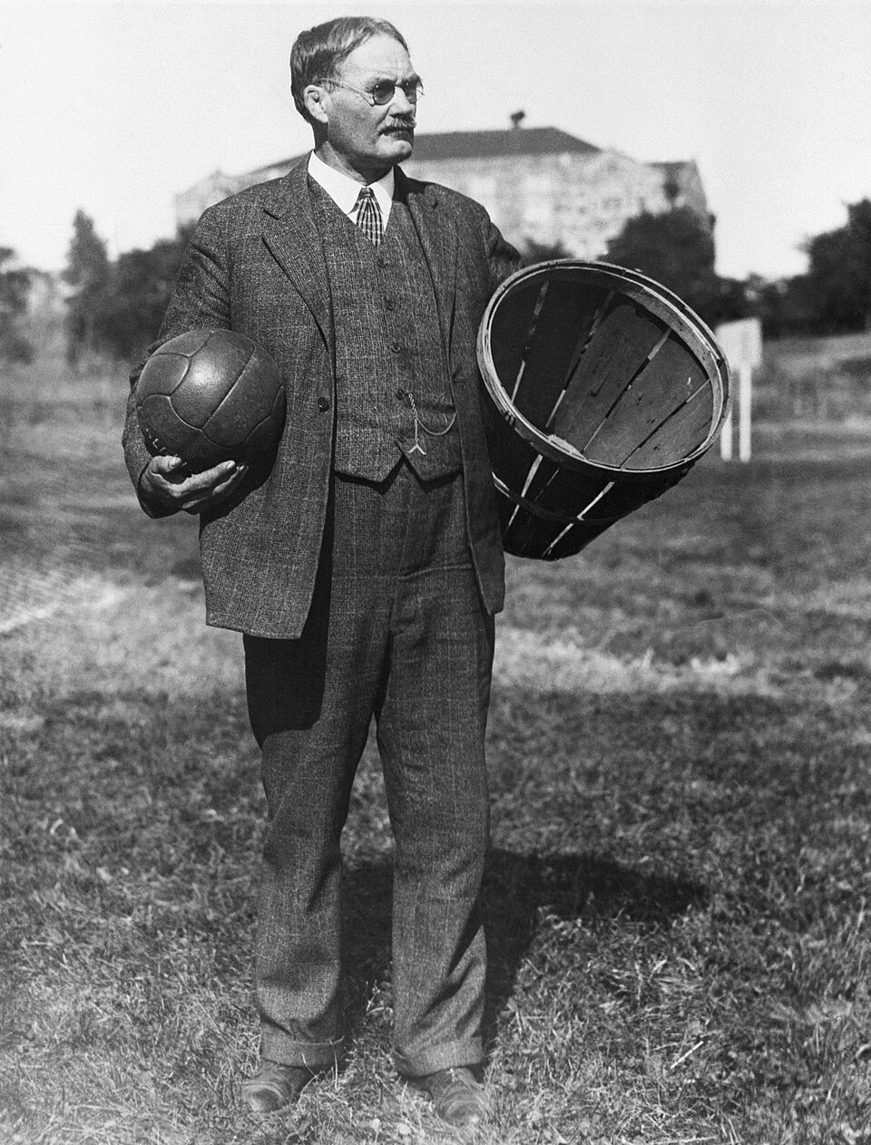 James Naismith, Scientifique