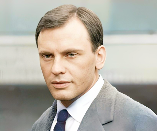 Jean-Louis Trintignant, Acteur