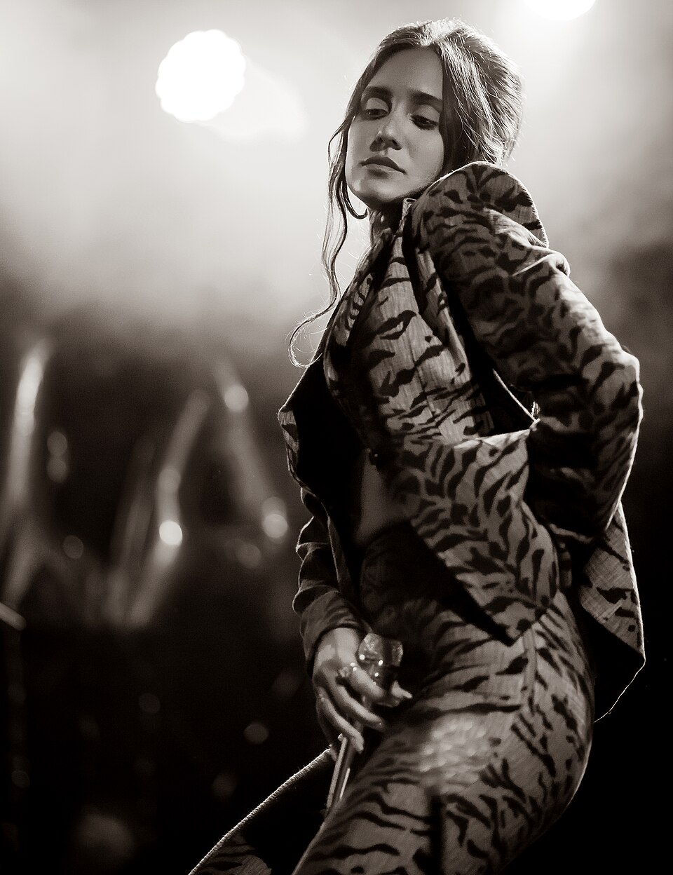 Jesse Jo Stark, Chanteur