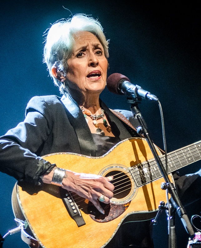Joan Baez, Chanteur