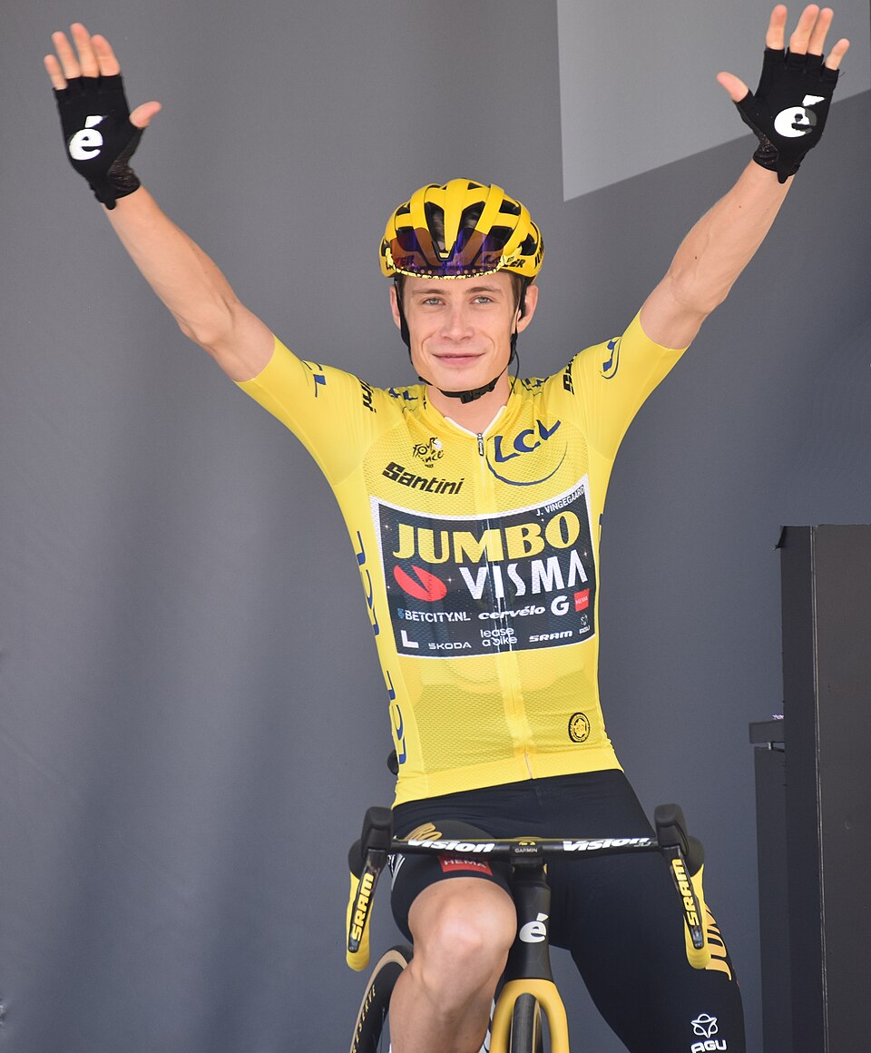 Jonas Vingegaard, Cycliste