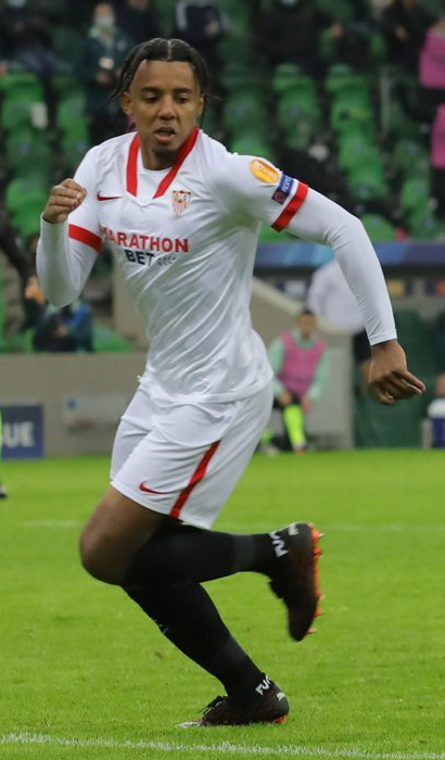 Jules Koundé, Footballeur