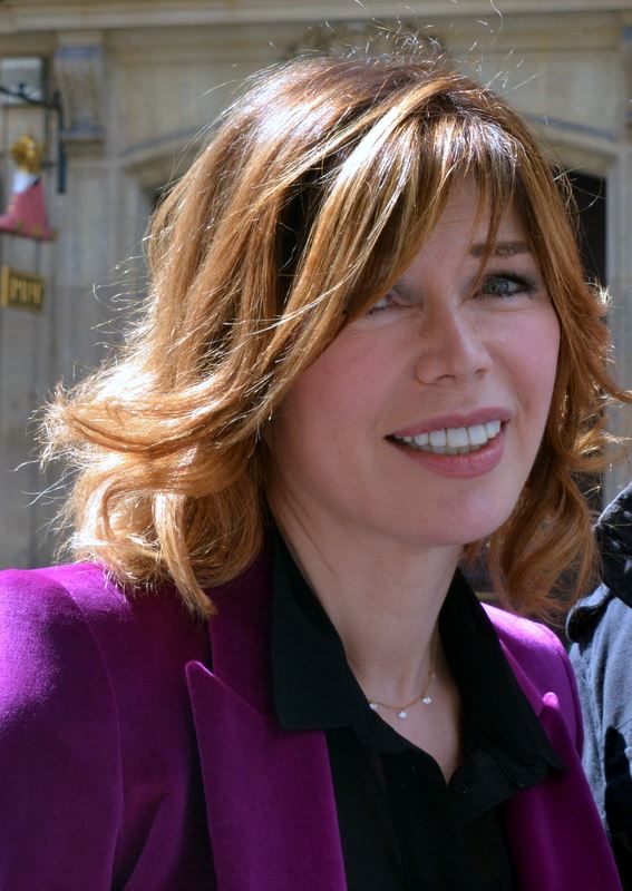Karen Cheryl, Chanteur