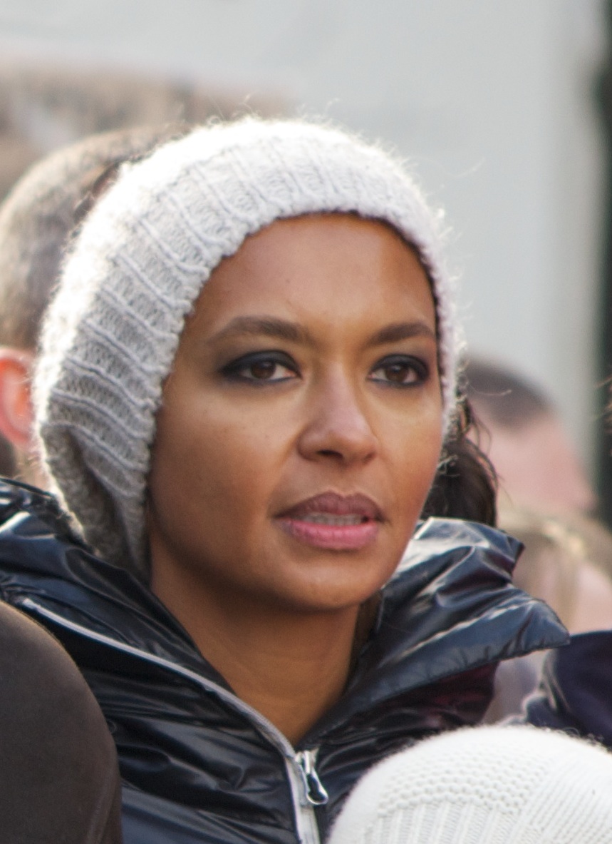 Karine Le Marchand, Animateur TV