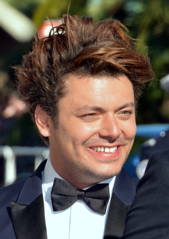 Kev Adams, Humoriste