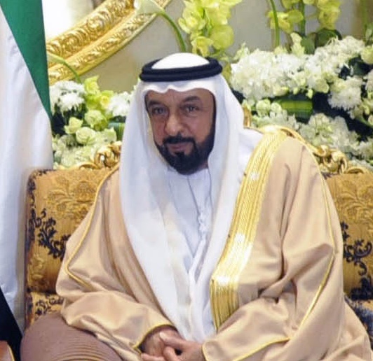 Khalifa ben Zayed al-Nahyane, Personnalité politique