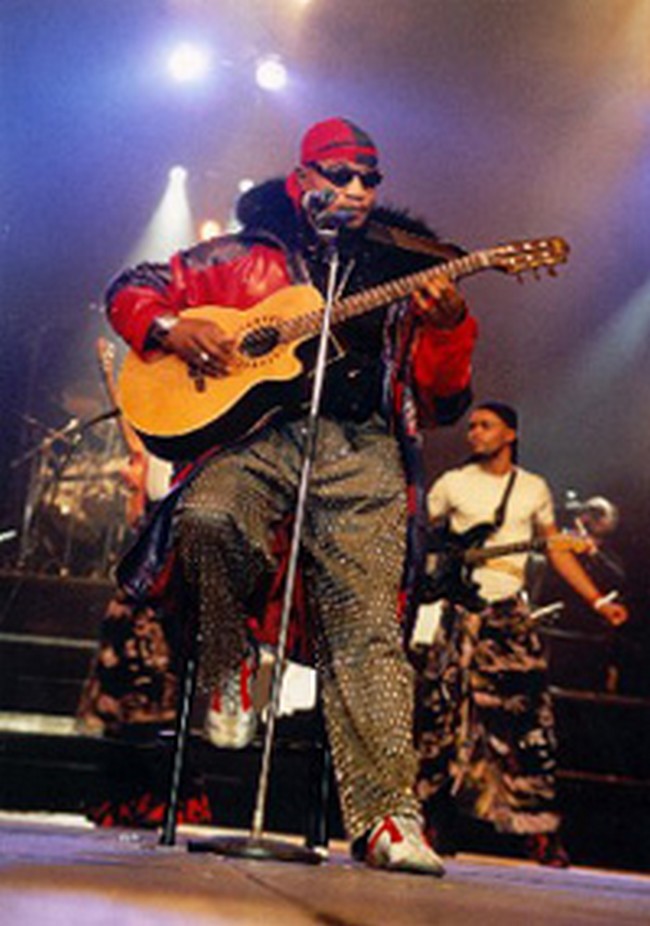 Koffi Olomidé, Chanteur