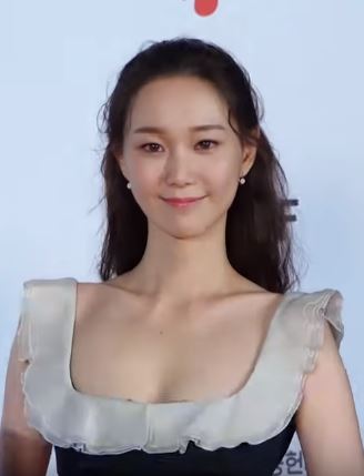 Lee Yoo-young, Acteur
