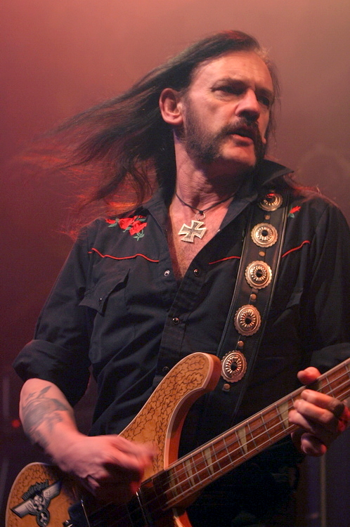 Lemmy Kilmister, Chanteur