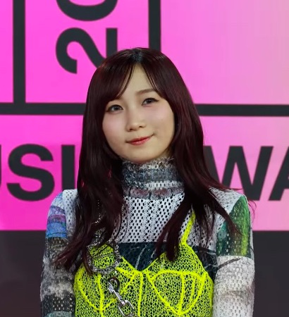 Lilas Ikuta, Chanteur