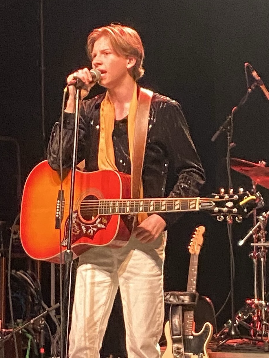 Mason Ramsey, Chanteur