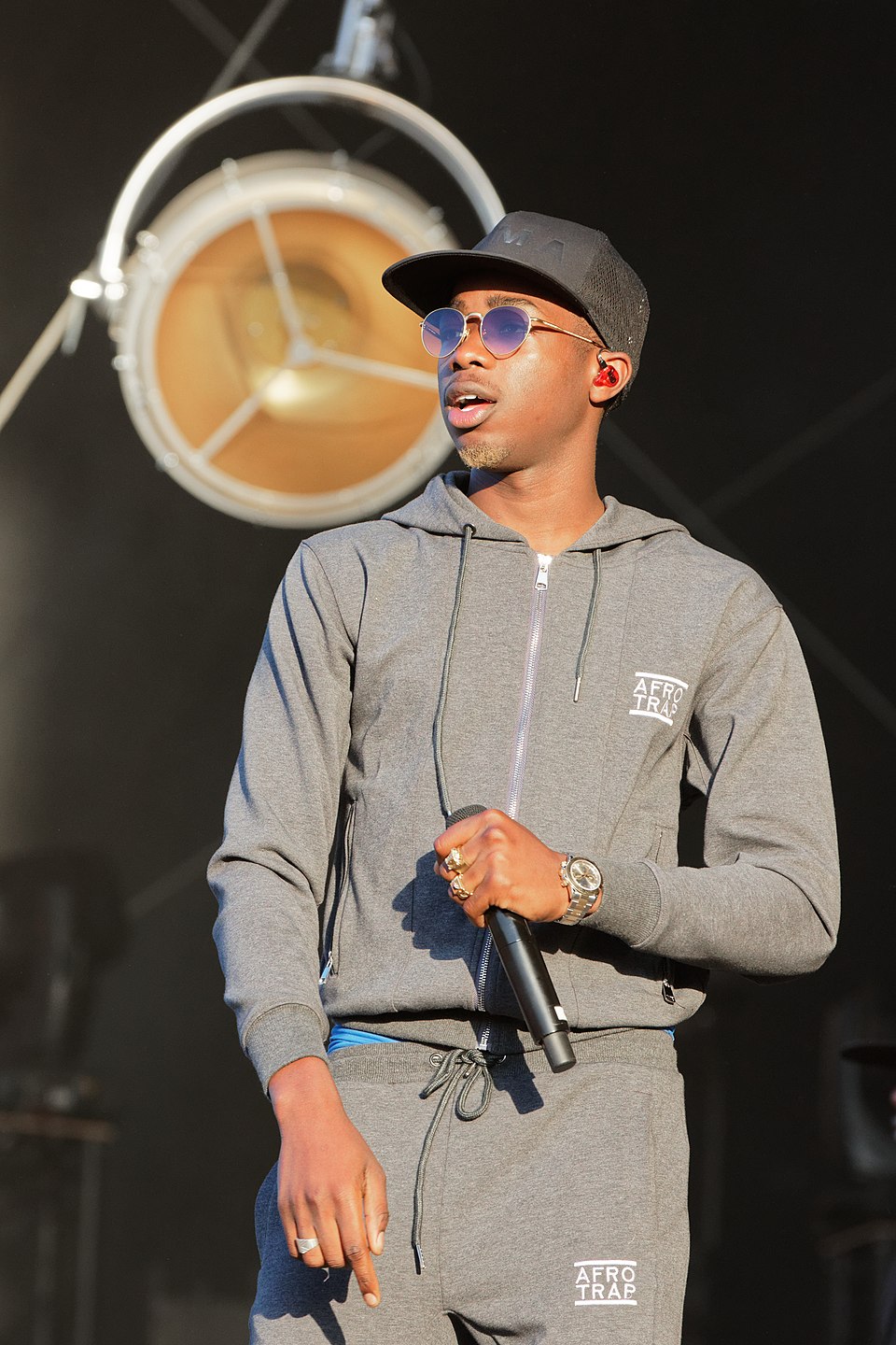 MHD, Rappeur